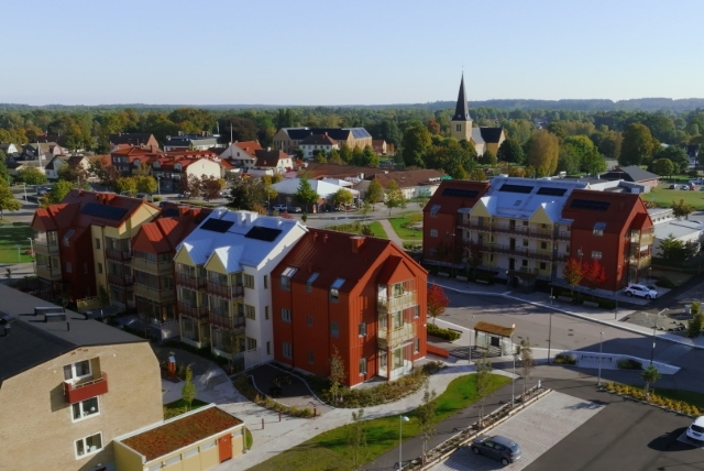Drönarbild över Broby station. 